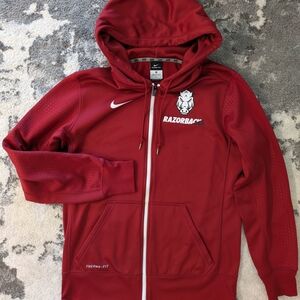 Nike Therma-Fit Men's Arkansas Razorbacks full-zip hoodie Medium